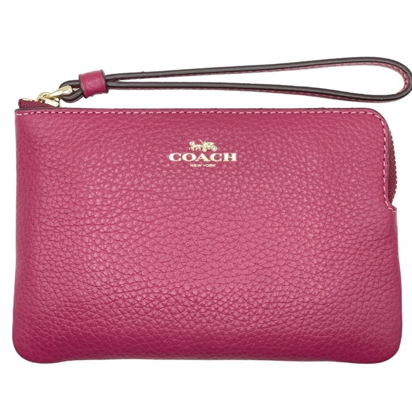 Coach Pink Pebbled Leather Wristlet Gold Hardware Trim NWT $110 Retail - Picture 4 of 11